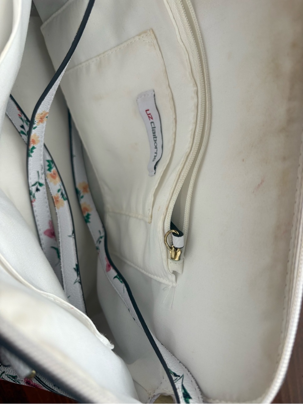 Liz Claiborne Cream Floral Dome Satchel with Multicolor Blooms - Picture 4 of 8